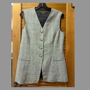 Collectible Gold Women's B/W Houndstooth/Plaid Vest, Size: Small, EUC